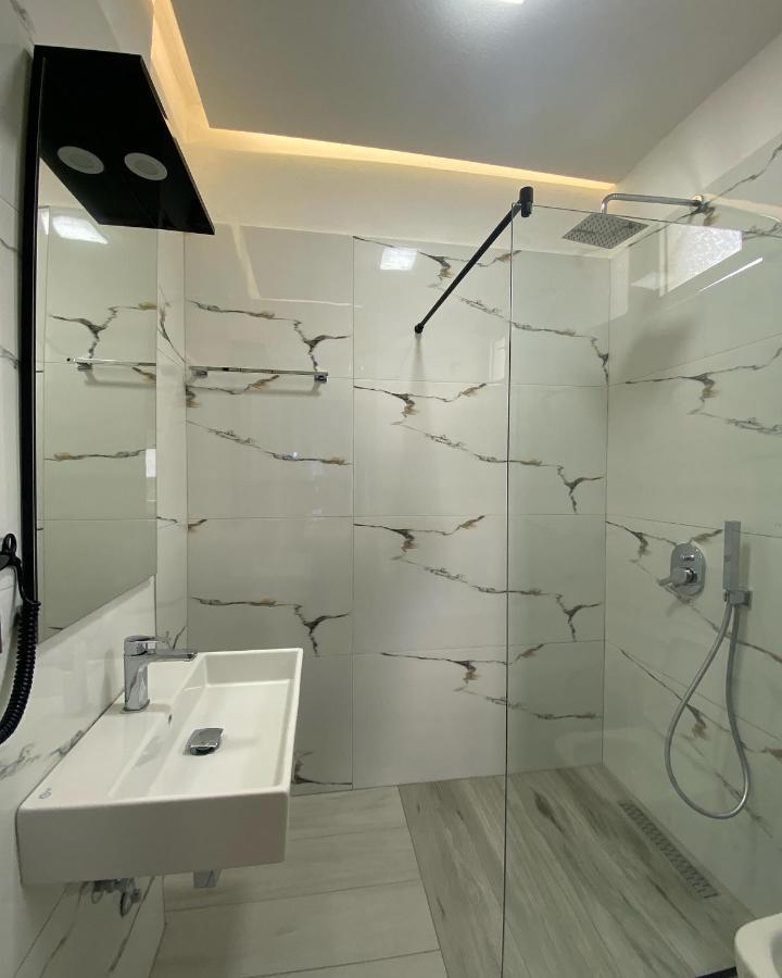 Hotel Kristal 보르쉬 외부 사진