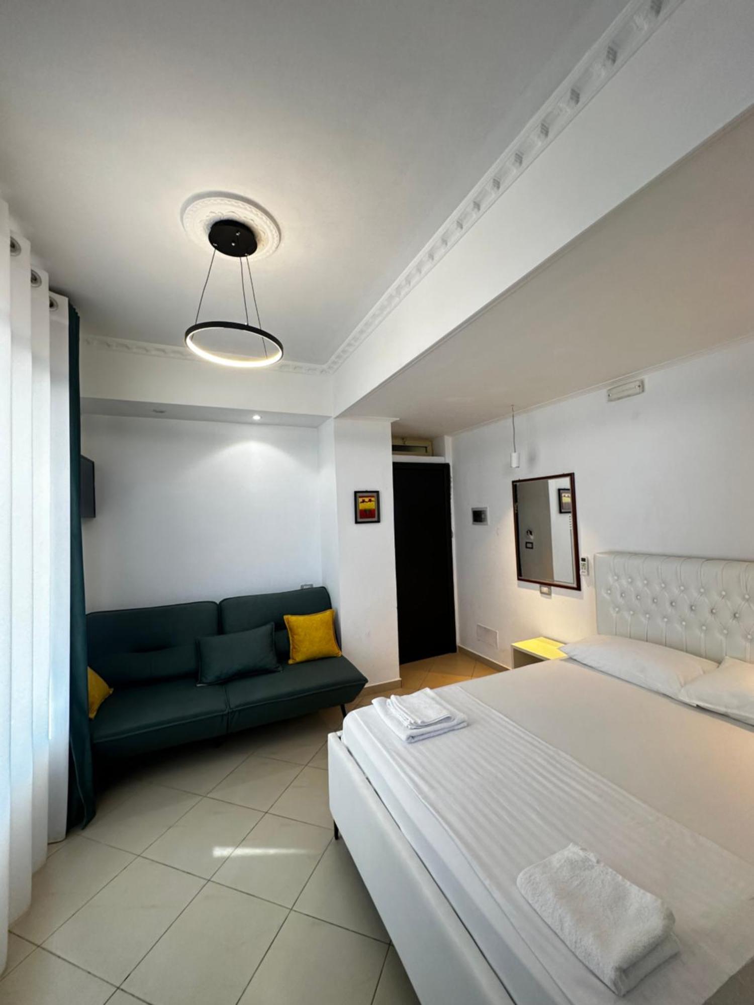 Hotel Kristal 보르쉬 외부 사진
